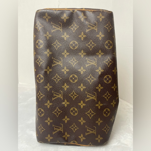 EUC LOUIS VUITTON MONOGRAM SPEEDY 30 - Picture 15 of 16